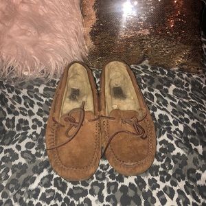 Ugg Ansley slippers size 8